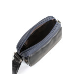 ΤΣΑΝΤΑΚΙ ΩΜΟΥ