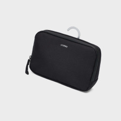 TOILETRY POUCH