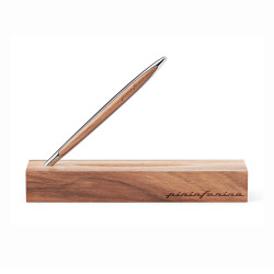 ΣΤΥΛΟ ΜΕ ΒΑΣΗ PININFARINA