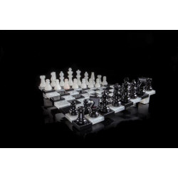 ΣΚΑΚΙΕΡΑ ΑΠΟ ΑΛΑΒΑΣΤΡΟ