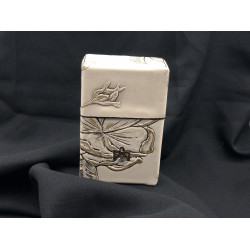 ΘΗΚΗ ΤΣΙΓΑΡΩΝ