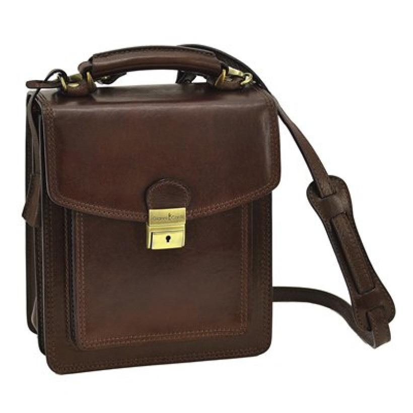 ΤΣΑΝΤΑΚΙ ΩΜΟΥ