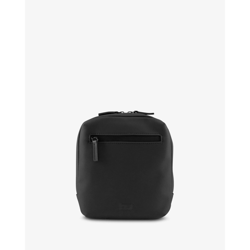 ΤΣΑΝΤΑΚΙ ΩΜΟΥ