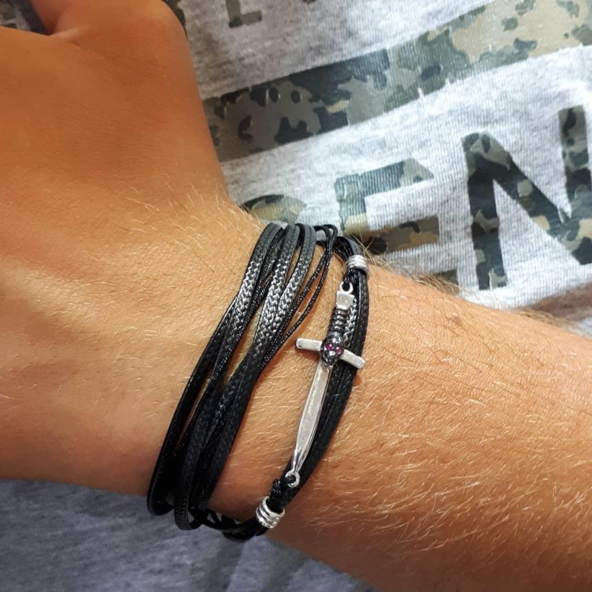 Βραχιόλι / Χειροπέδες